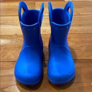 CROCS rain boots - size 8